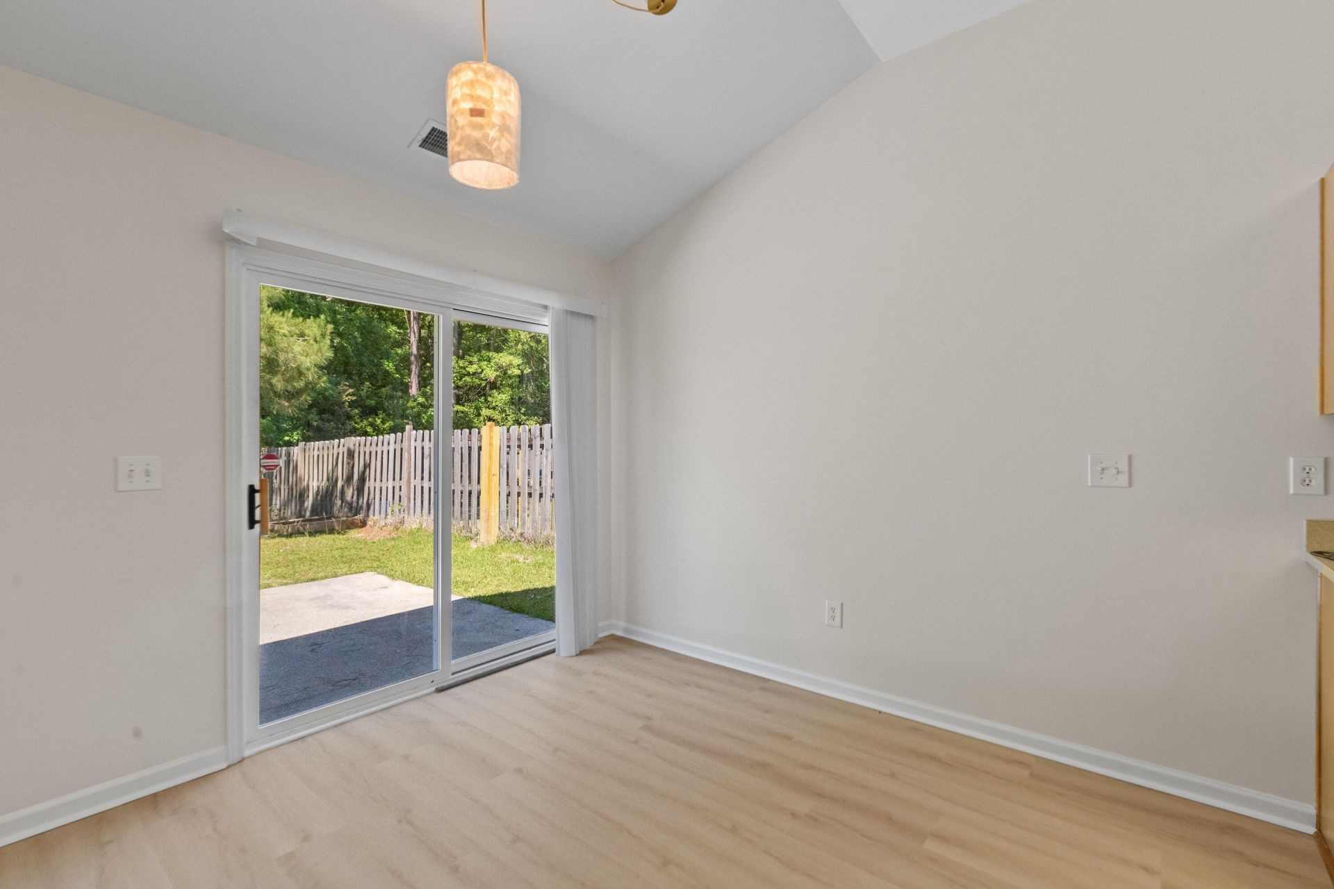 281 Sweet Alyssum Drive Photo 13