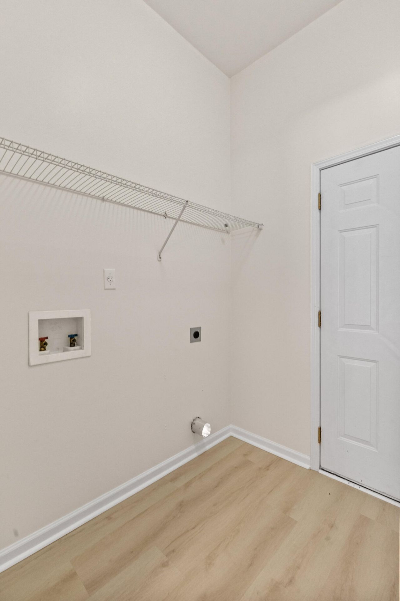 281 Sweet Alyssum Drive Photo 37