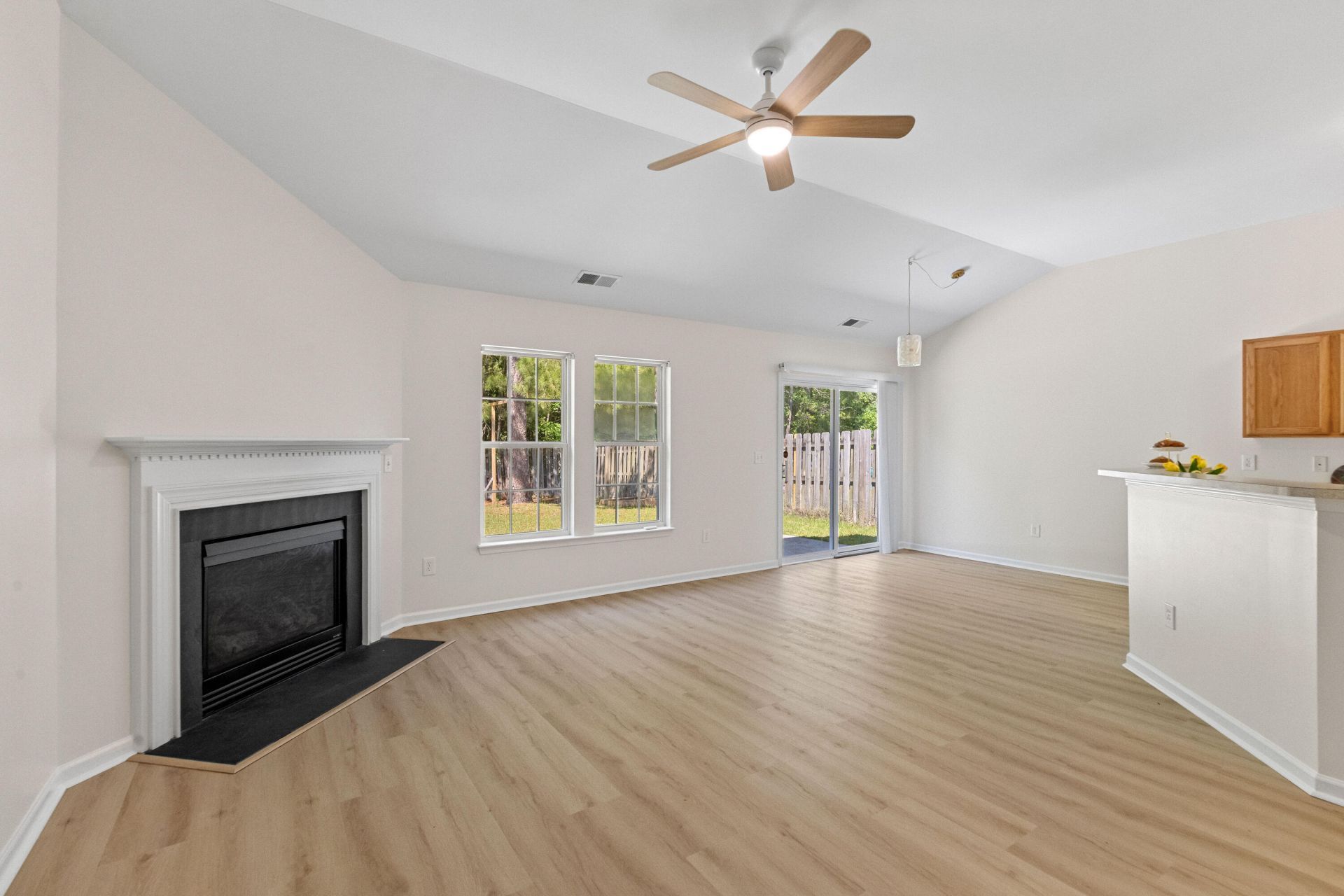 281 Sweet Alyssum Drive Photo 5