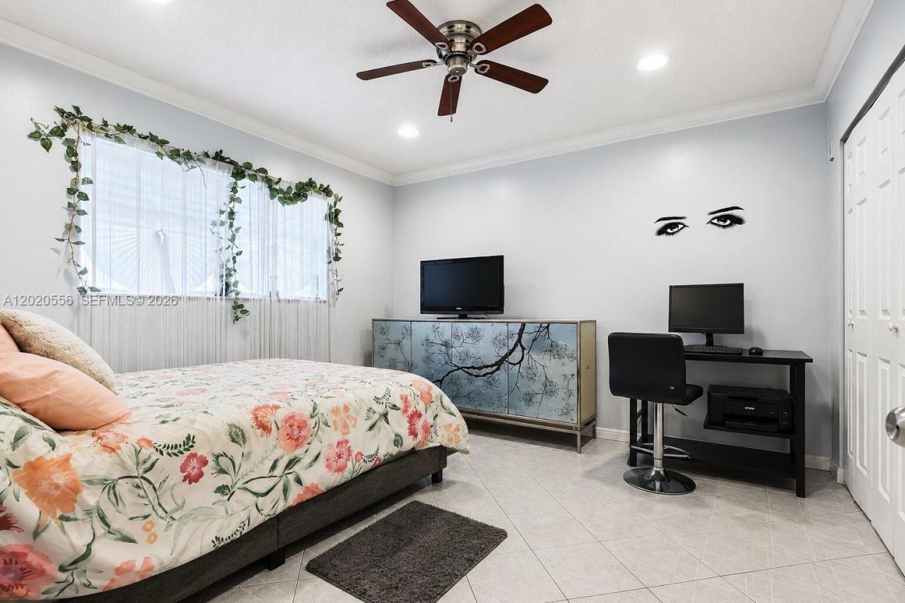 2219 Polk St , Unit 5A, Hollywood, FL 33020 Photo