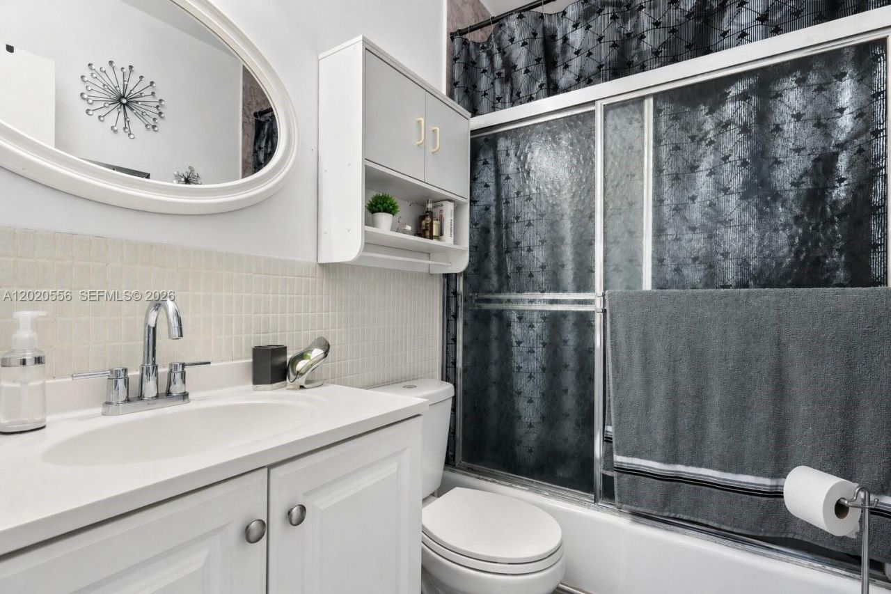 2219 Polk St , Unit 5A, Hollywood, FL 33020 Photo