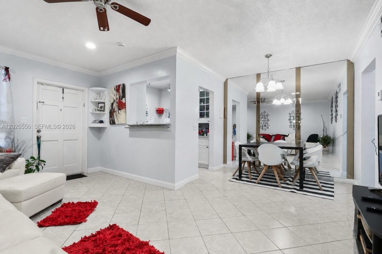 2219 Polk St , Unit 5A, Hollywood, FL 33020 Photo