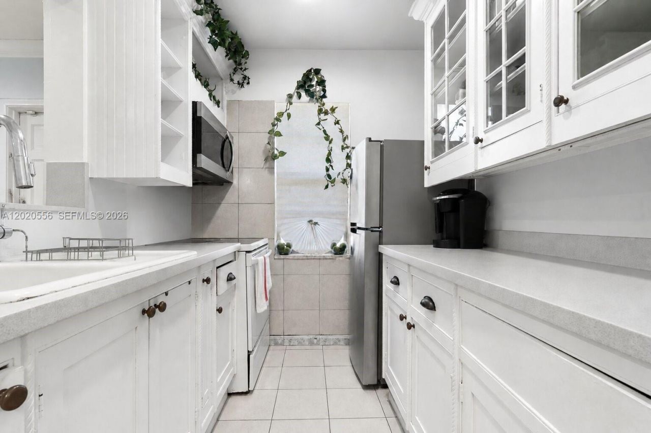 2219 Polk St , Unit 5A, Hollywood, FL 33020 Photo