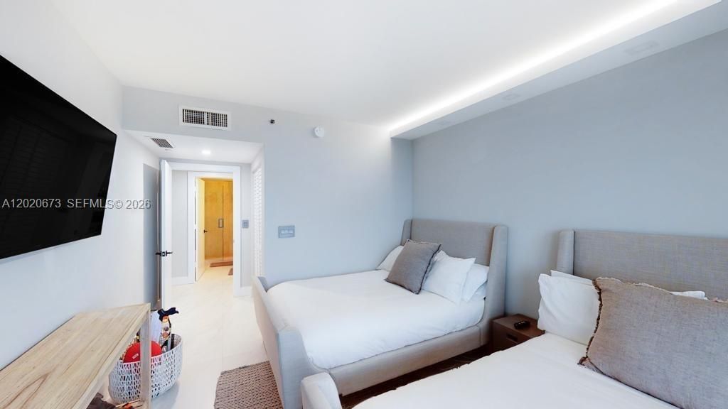 7000 Island Blvd, Unit 1808, Aventura, FL 33160 Photo