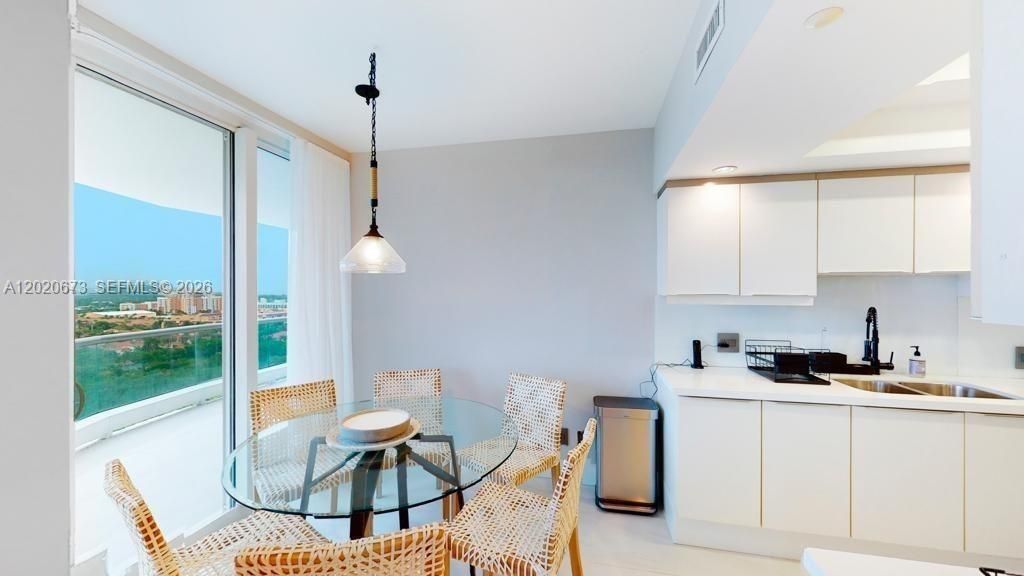 7000 Island Blvd, Unit 1808, Aventura, FL 33160 Photo
