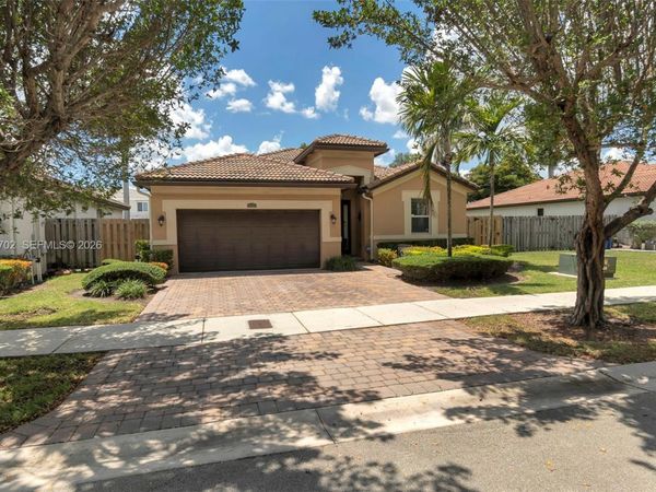 25180 SW 119th Ave , Homestead, FL 33032