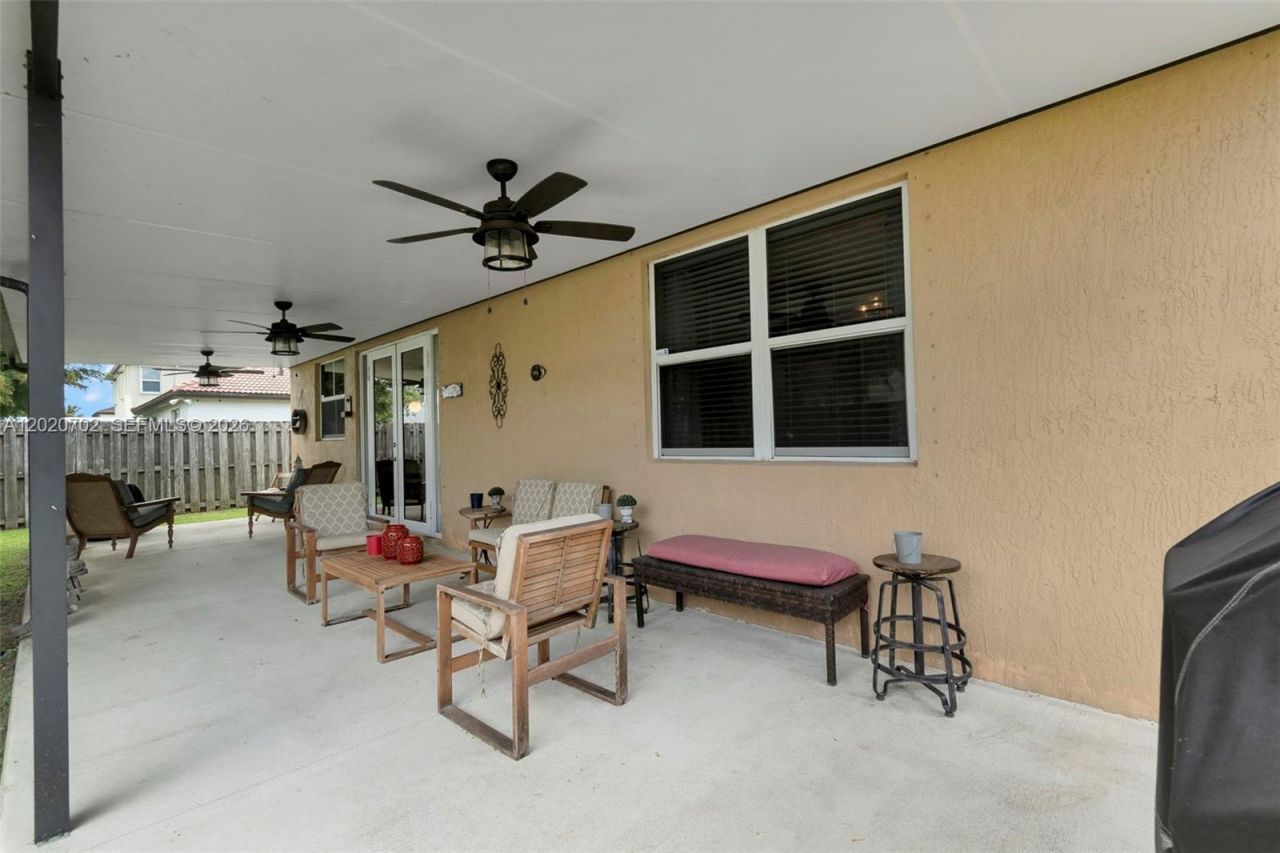 25180 SW 119th Ave, Homestead, FL 33032 Photo