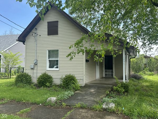 1051 John Street, Frankfort, IN 46041