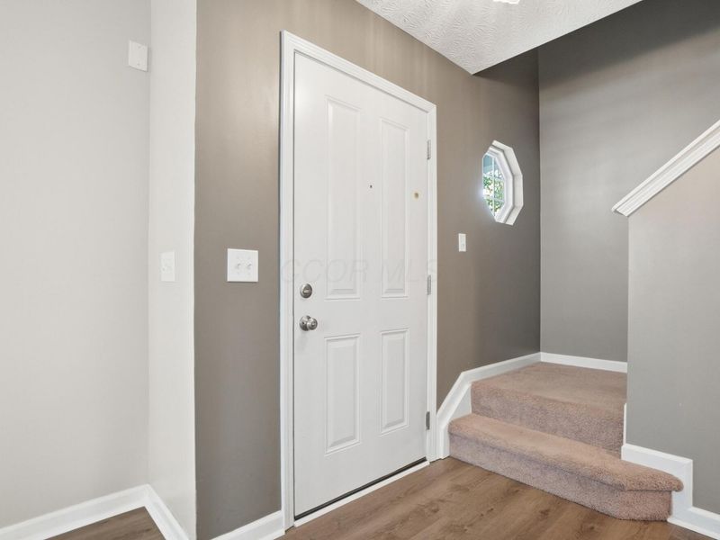 9275 Polaris Green Drive, Columbus, OH 43240 Photo 10