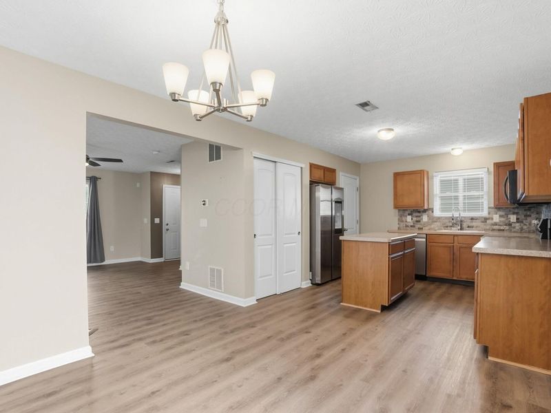 9275 Polaris Green Drive, Columbus, OH 43240 Photo 24