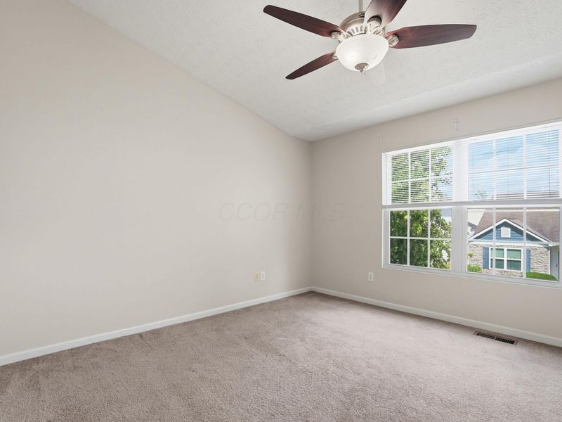 9275 Polaris Green Drive, Columbus, OH 43240 Photo 33