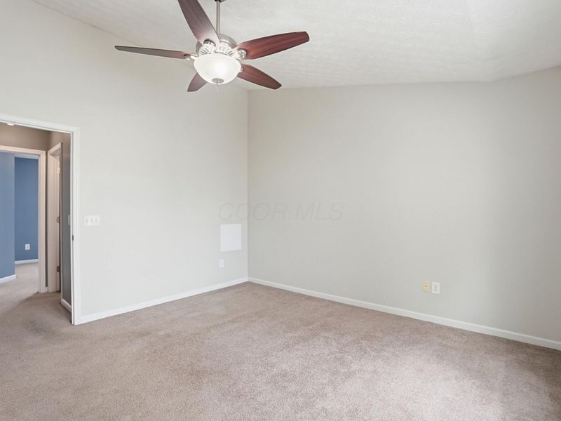 9275 Polaris Green Drive, Columbus, OH 43240 Photo 35
