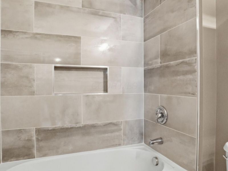 9275 Polaris Green Drive, Columbus, OH 43240 Photo 45