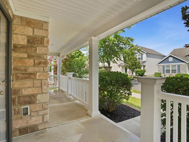9275 Polaris Green Drive, Columbus, OH 43240 Photo 8