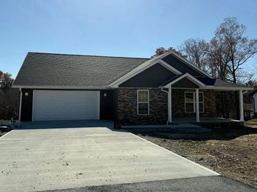 76 Emily Lane, London, KY 40744