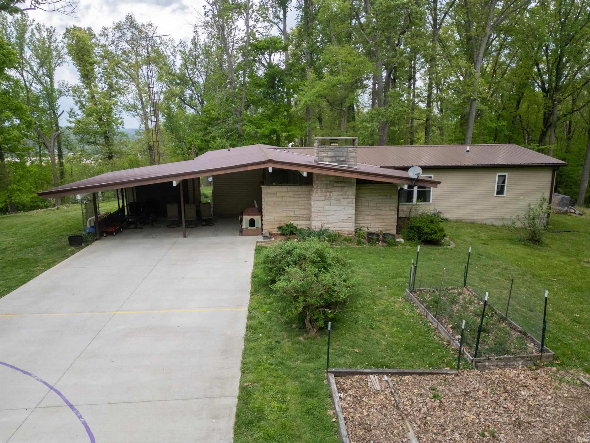 8524 W Skyline Drive, French Lick, IN 47432 Main Photo