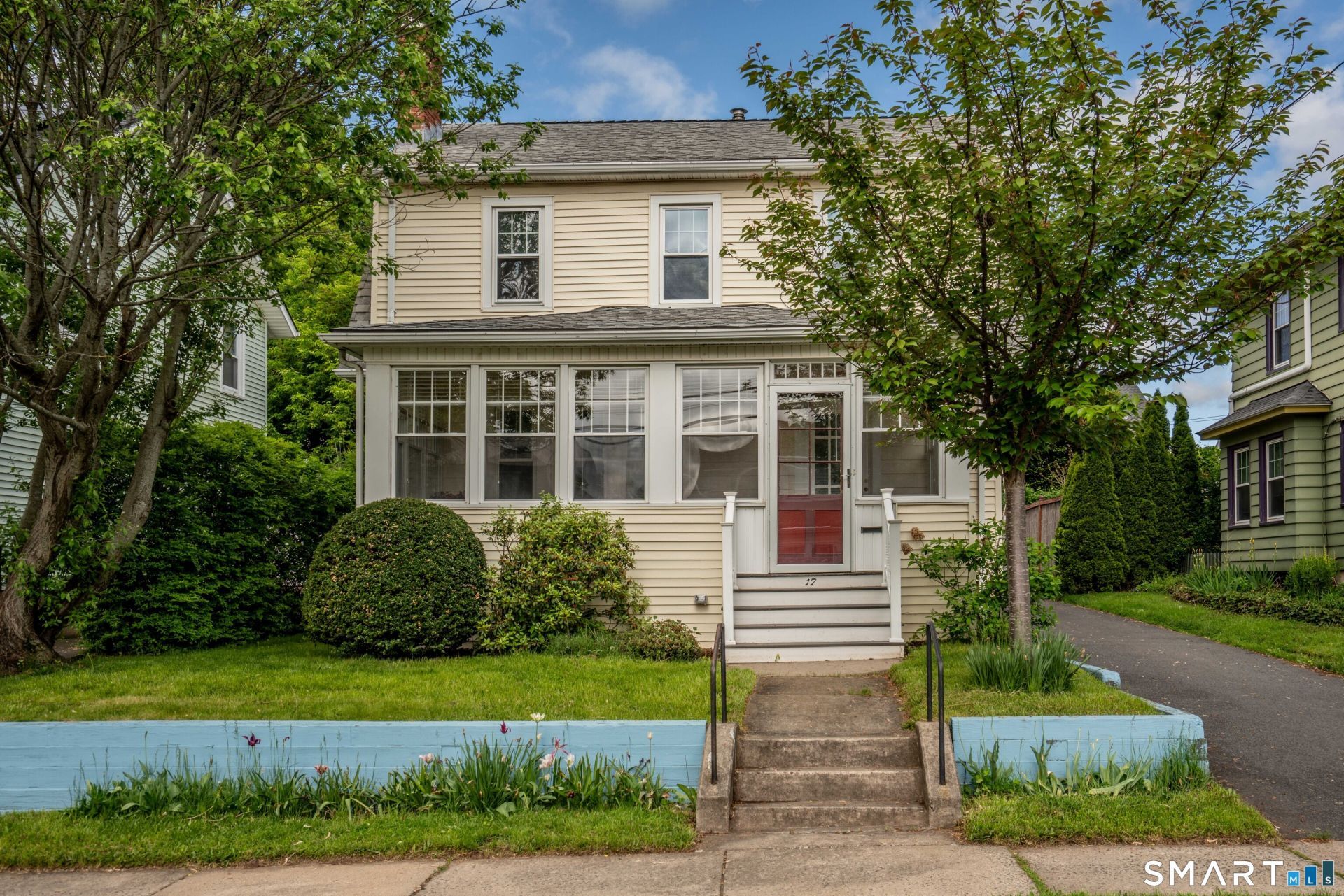 17 Troy, West Hartford, CT 06119 Main Photo