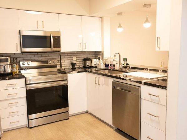 2200 S Cypress Bend Dr , Unit 204, Pompano Beach, FL 33069