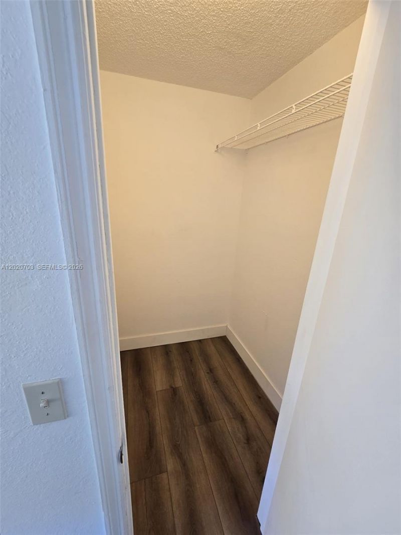 3340 N Pinewalk Dr N , Unit 1518, Margate, FL 33063 Photo
