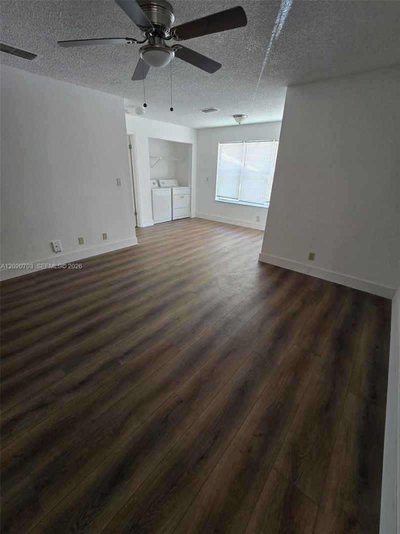 3340 N Pinewalk Dr N , Unit 1518, Margate, FL 33063 Photo