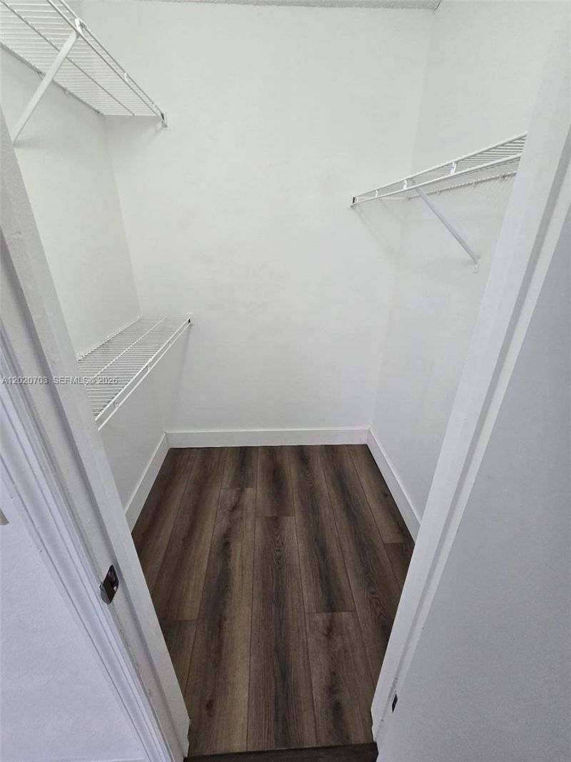 3340 N Pinewalk Dr N , Unit 1518, Margate, FL 33063 Photo