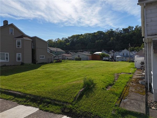 808-810 5th Ave , Ford City, PA 16226