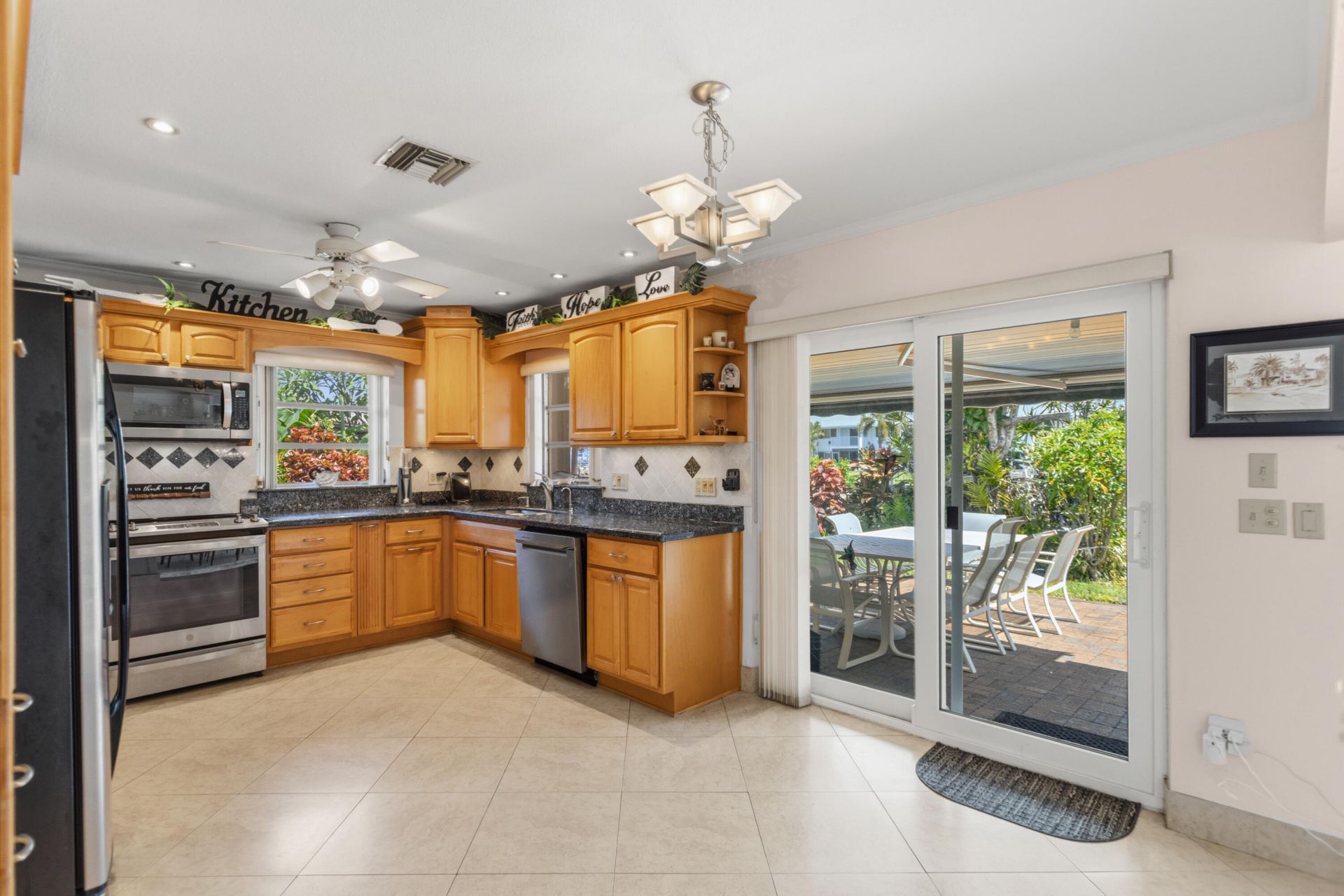 270 SE 5th Terrace, Pompano Beach, FL 33060 Photo