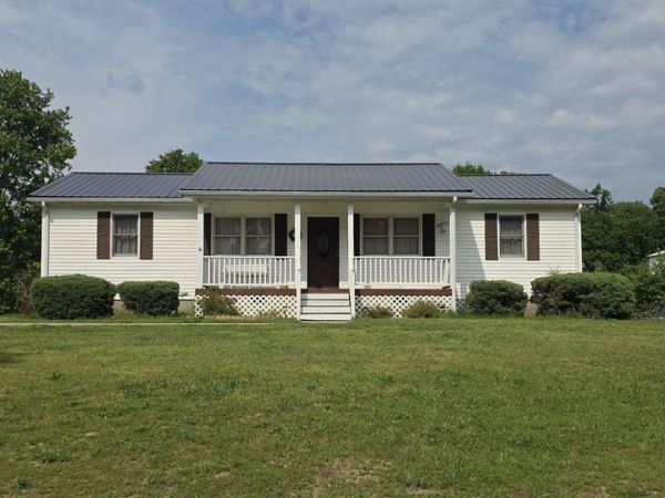17288 N Il Highway 37 , Mt Vernon, IL 62864