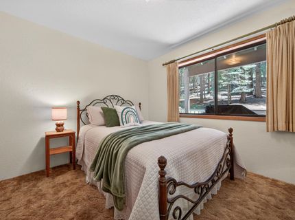 124 Marion Trail, Lake Almanor, CA 96020 Photo