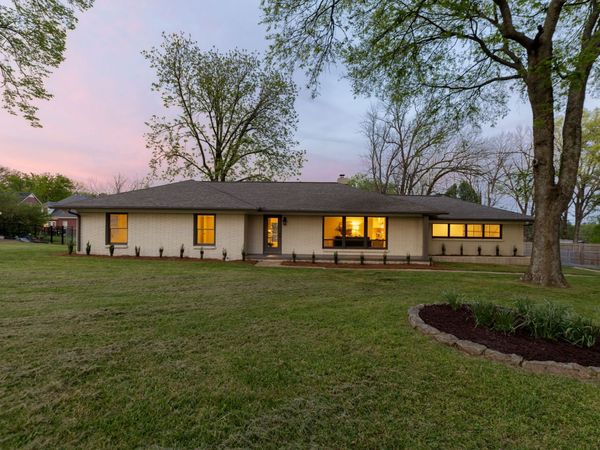305 Shepherd Hills Dr , Madison, TN 37115