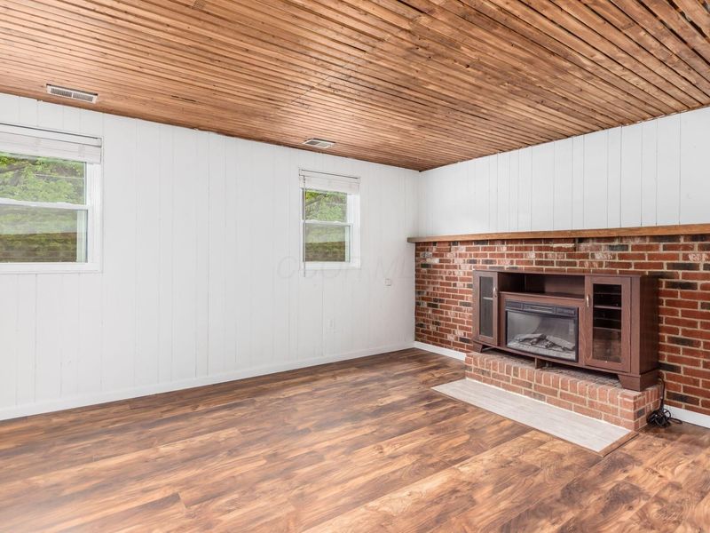 2463 Brown Road, Grove City, OH 43123 Photo 24