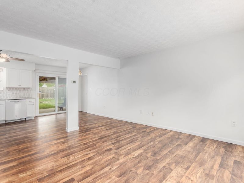 2463 Brown Road, Grove City, OH 43123 Photo 4