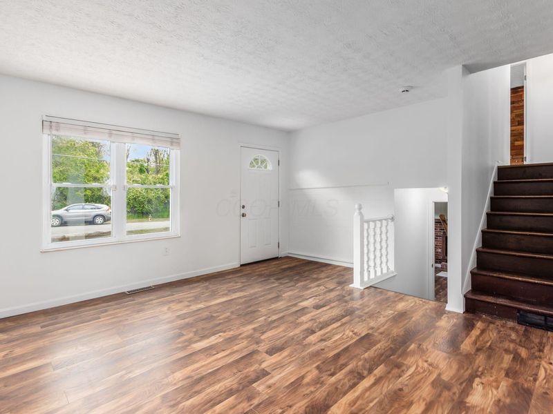 2463 Brown Road, Grove City, OH 43123 Photo 6