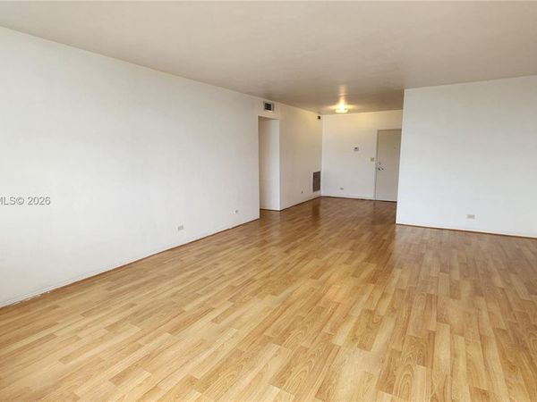7441 Wayne, Unit 8-O, Miami Beach, FL 33141