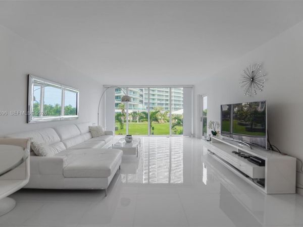 10275 Collins Ave , Unit 307, Bal Harbour, FL 33154
