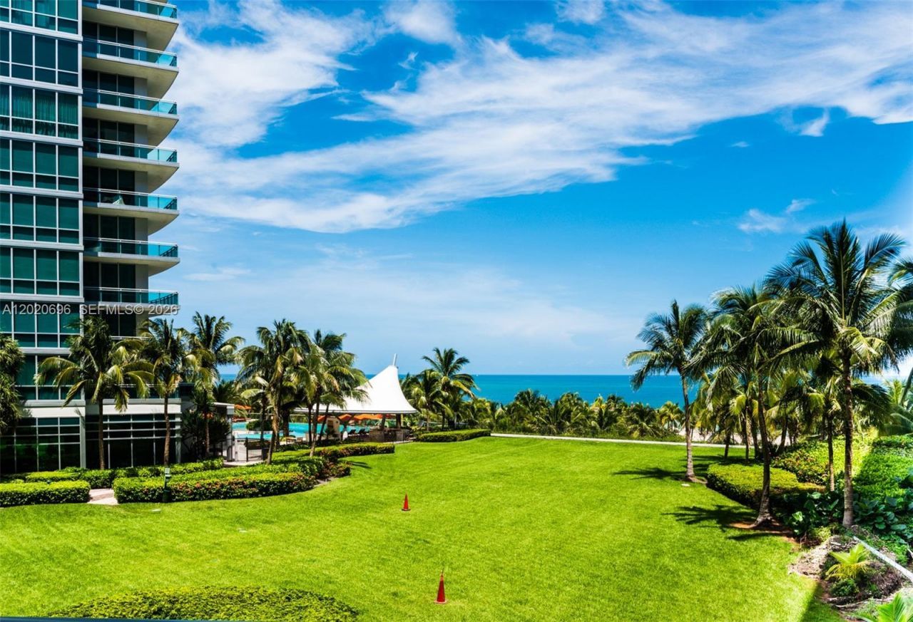 10275 Collins Ave , Unit 307, Bal Harbour, FL 33154 Photo