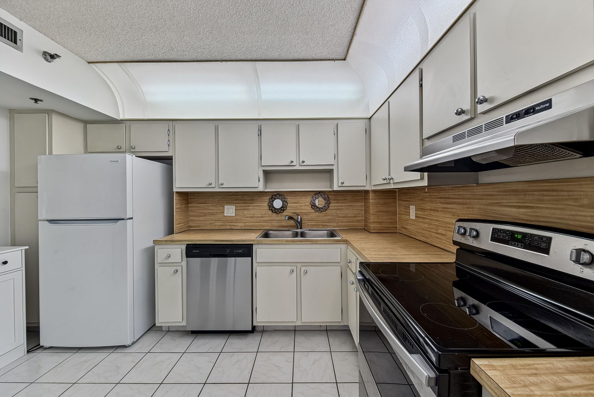 3850 Washington Street, Unit #212, Hollywood, FL 33021 Photo