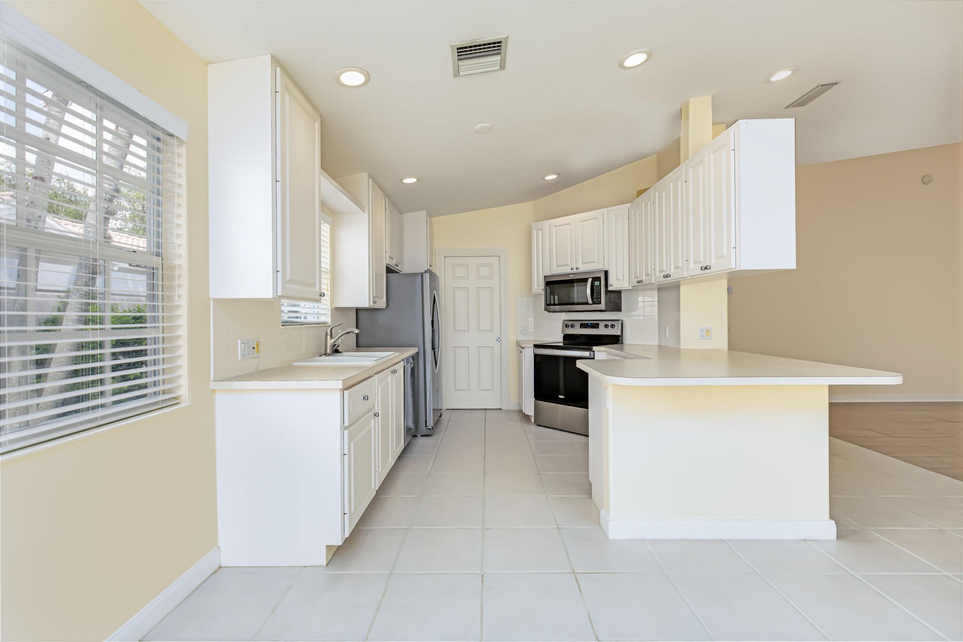 10714 SW Elsinore Drive, Port Saint Lucie, FL 34987 Photo