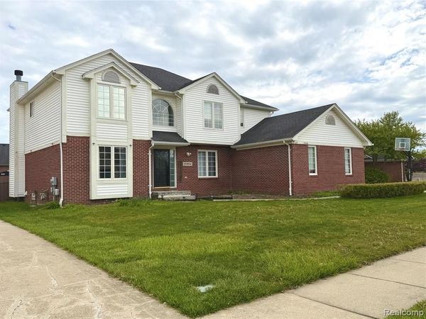 55856 Serene Drive, Macomb Twp, MI 48042