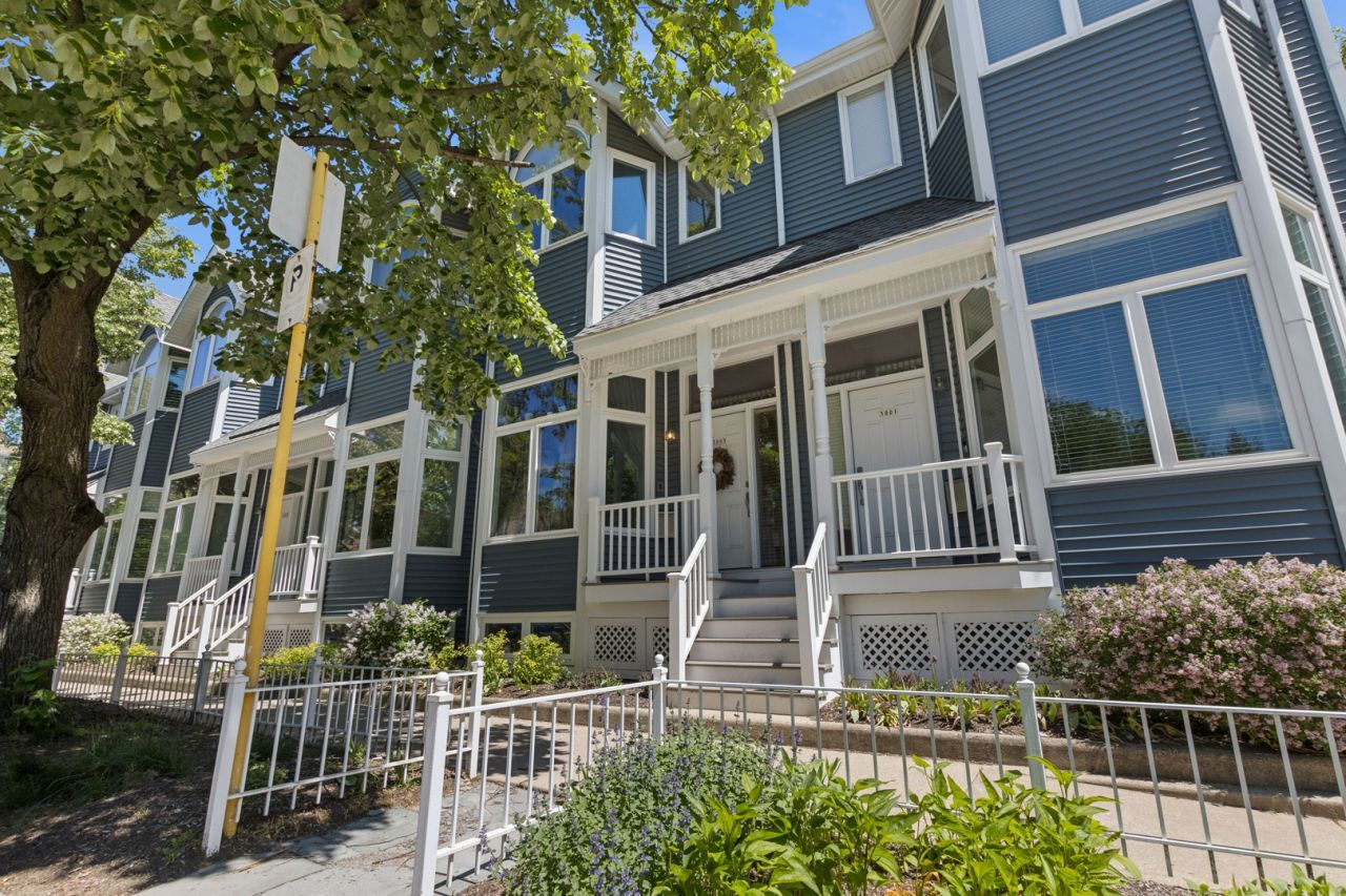 3003 N Kenmore Avenue , Chicago, IL 60657 Main Photo