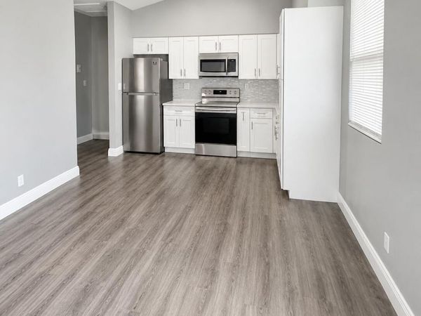 1818 Meadow Court, Unit Guest Hous, West Palm Beach, FL 33406