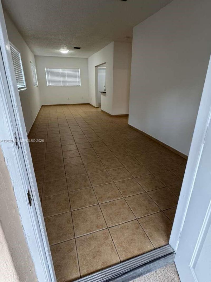 4035 SW 11th St , Miami, FL 33134 Photo