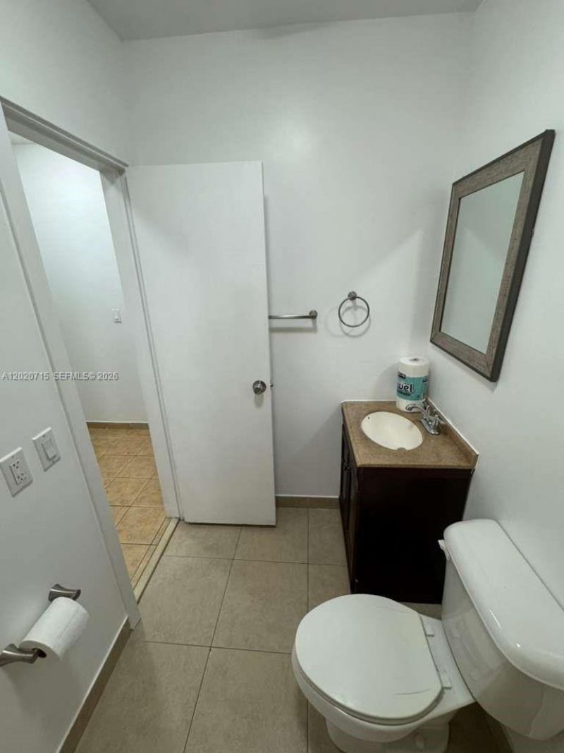 4035 SW 11th St , Miami, FL 33134 Photo