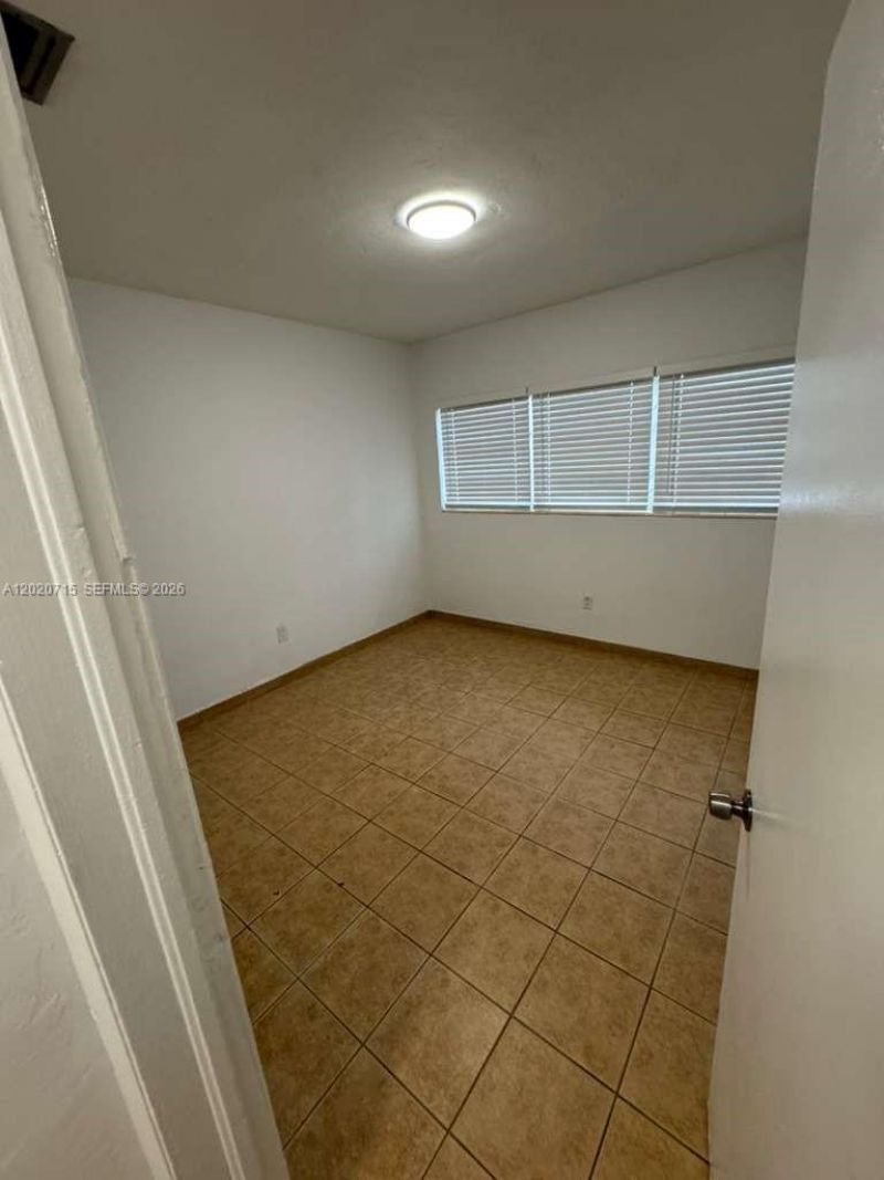 4035 SW 11th St , Miami, FL 33134 Photo