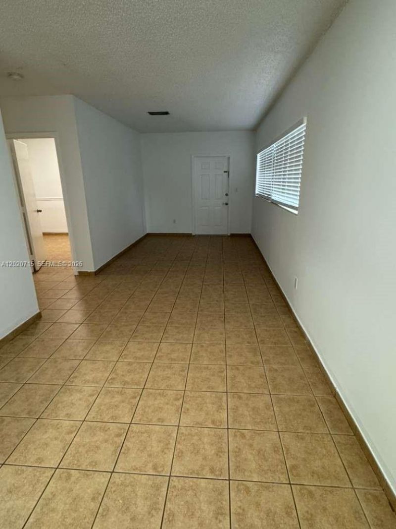 4035 SW 11th St , Miami, FL 33134 Photo