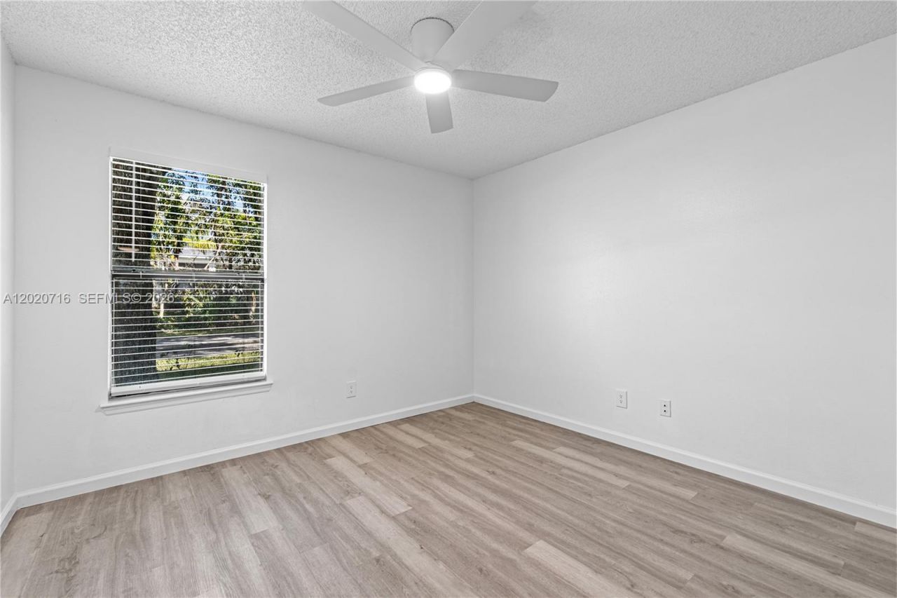 2094 Arbour Walk Cir , Unit 3018, Naples, FL 34109 Photo