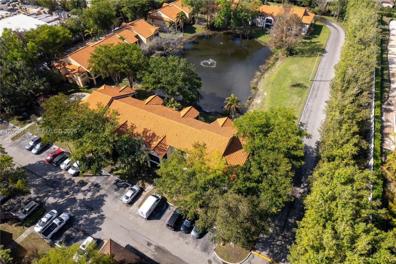 2094 Arbour Walk Cir , Unit 3018, Naples, FL 34109 Photo
