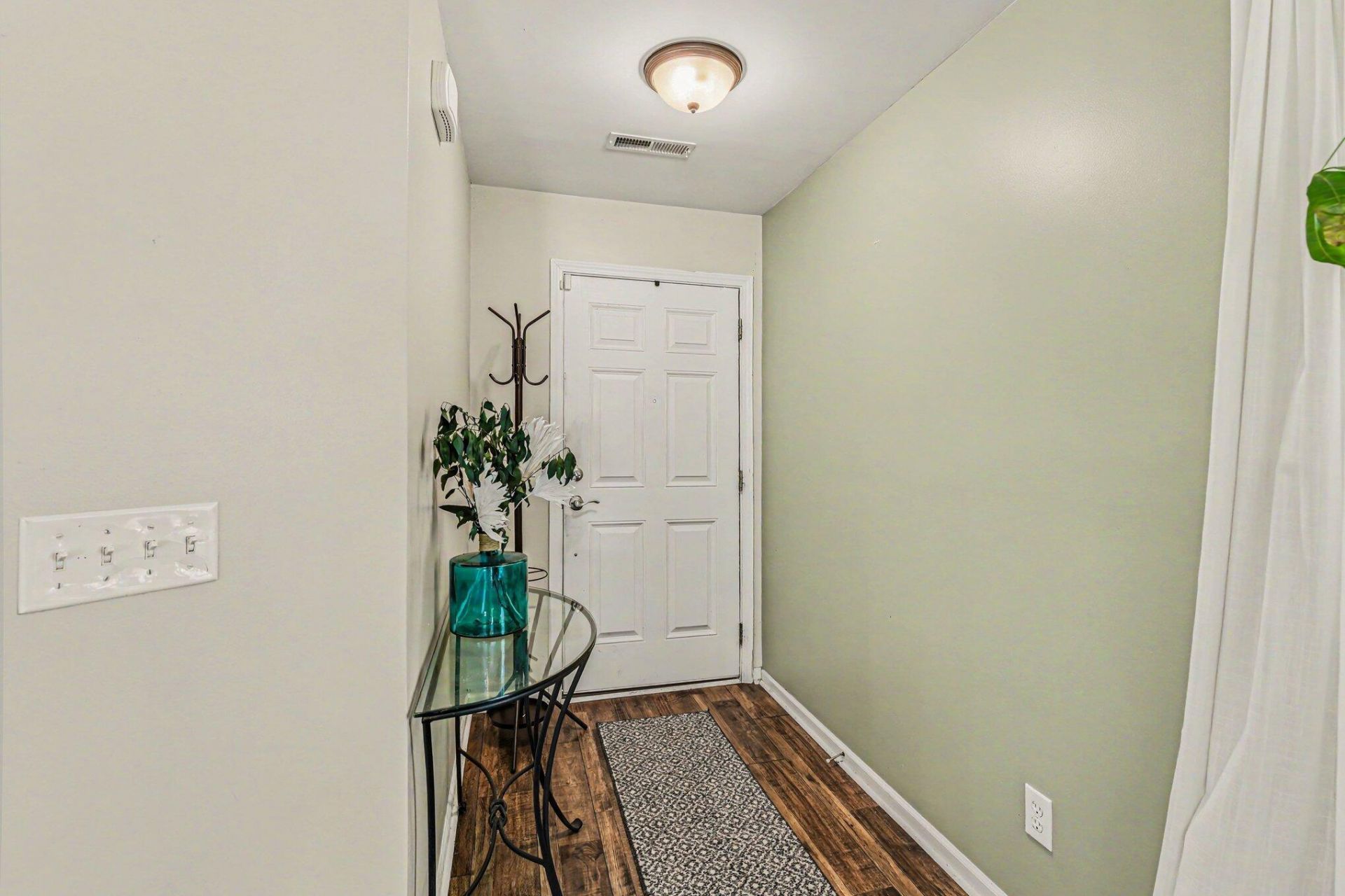 5150 Trump Street Photo 4