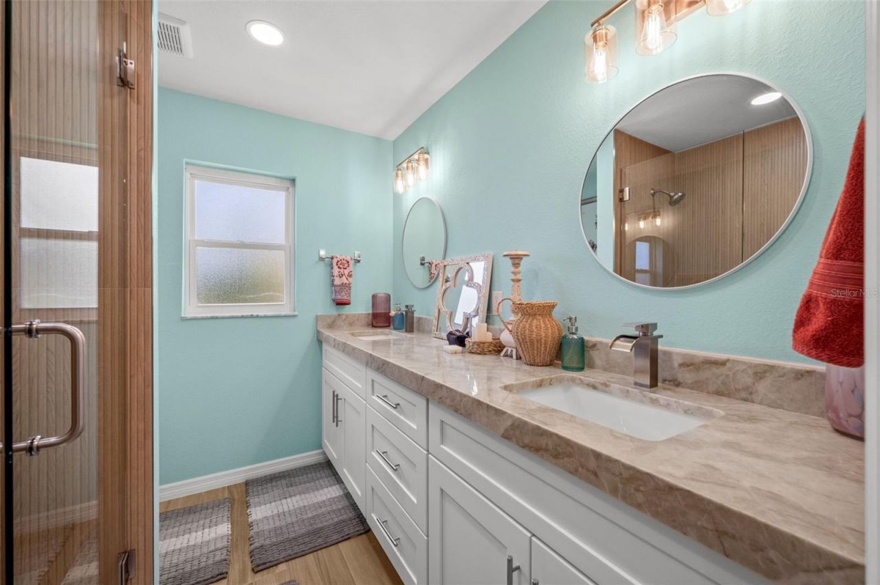 1432 Venetian Court, Cape Coral, FL 33904 Photo