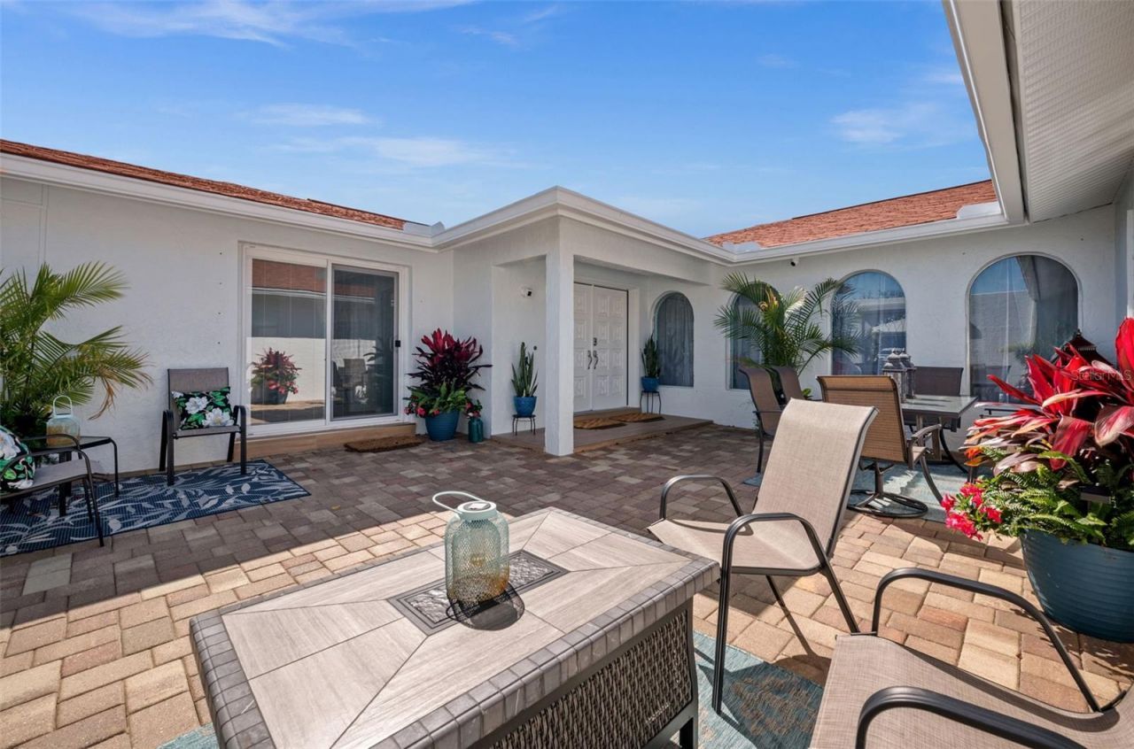 1432 Venetian Court, Cape Coral, FL 33904 Photo